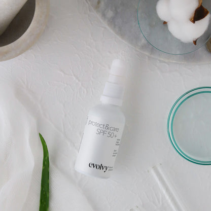 Protect & Care SPF 50+: Leke Karşıtı & Nemlendirici Güneş Koruyucu, Roza Dostu, Doğal & Temiz İçerik